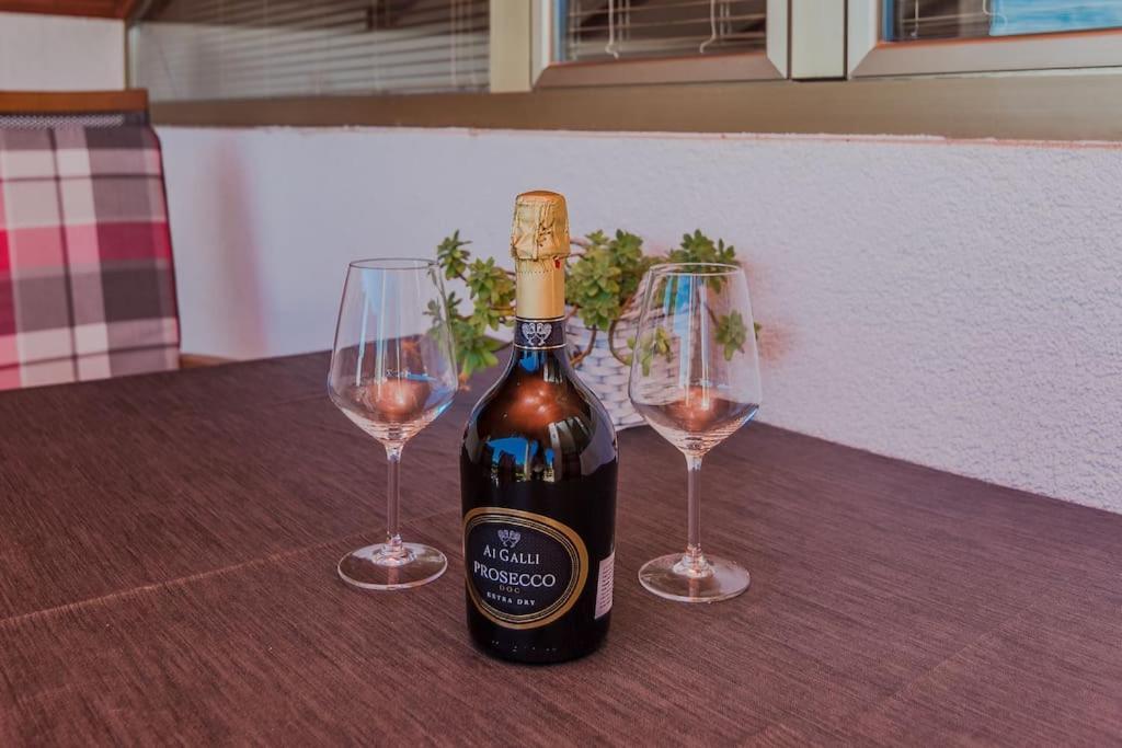 Apartment Roko - Up To 4 People With Free Parking Zadar Exterior foto